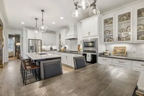 1827 Rhonda Drive Christiana TN 37037