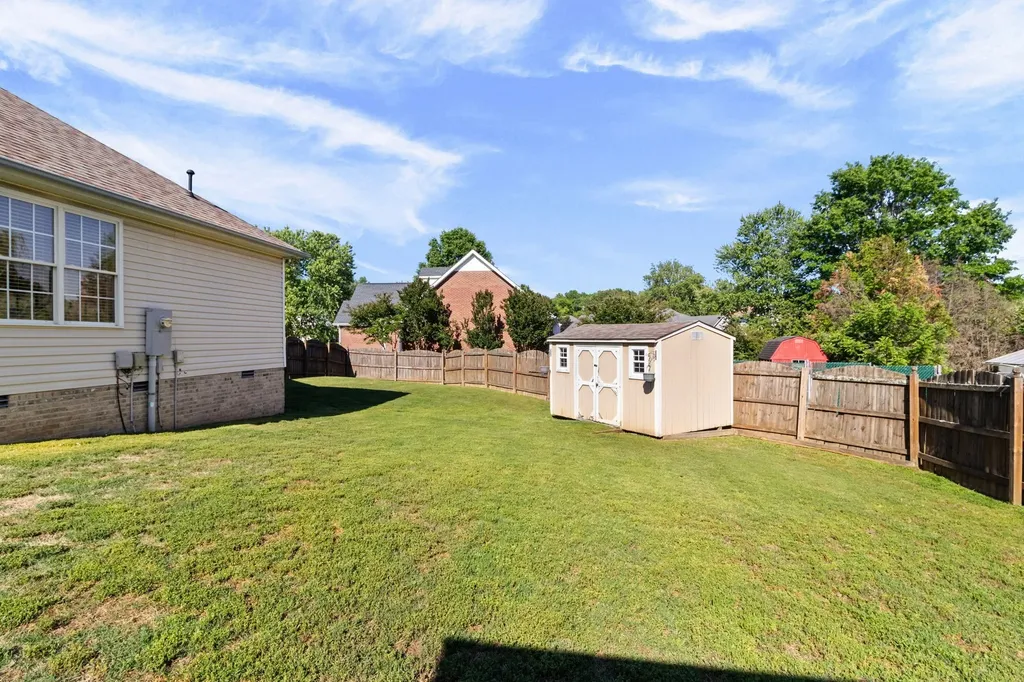 3572 Rabbit Run Trail Adams TN 37010