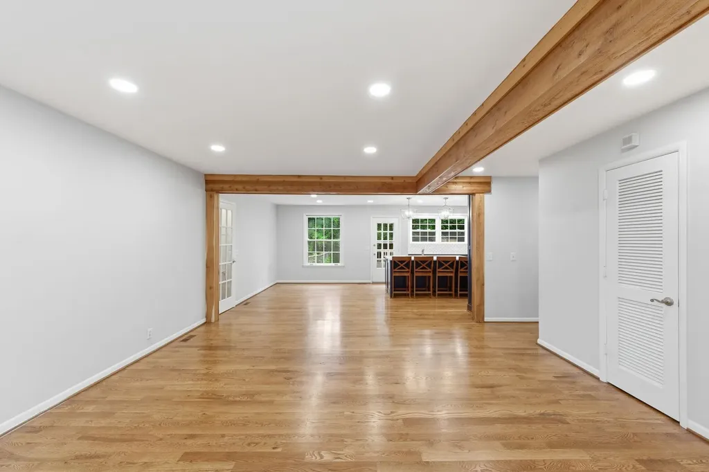 118 Carriage Drive Nashville TN 37221