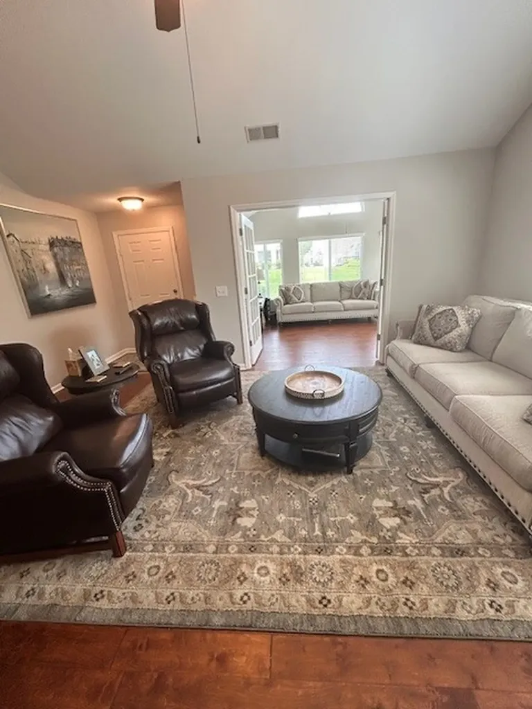 825 Browns Lane Gallatin TN 37066