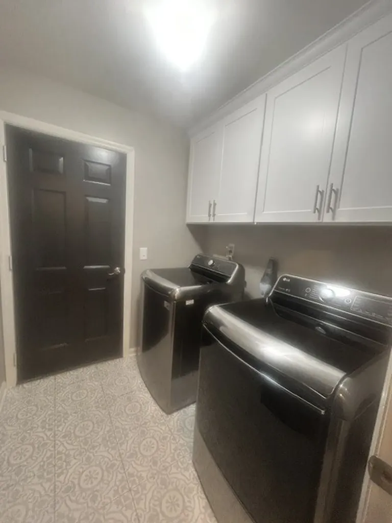 825 Browns Lane Gallatin TN 37066