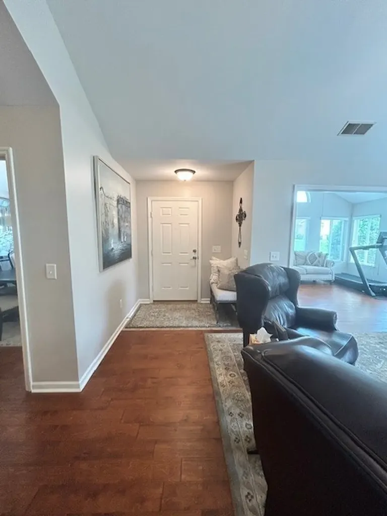 825 Browns Lane Gallatin TN 37066