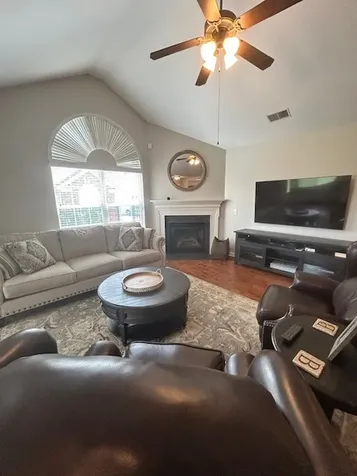 825 Browns Lane Gallatin TN 37066