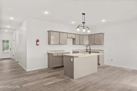 958 Lacy Court Sevierville TN 37862