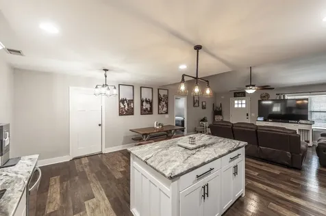 15 Raccoon Road Westmoreland TN 37186