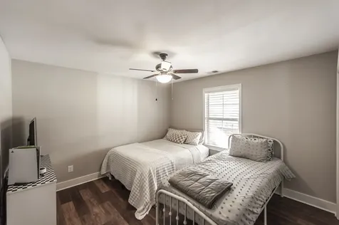 15 Raccoon Road Westmoreland TN 37186