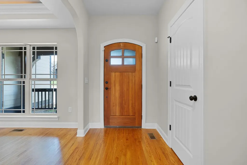 8155 Burgundy Circle Chattanooga TN 37421