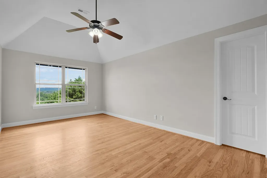 8155 Burgundy Circle Chattanooga TN 37421