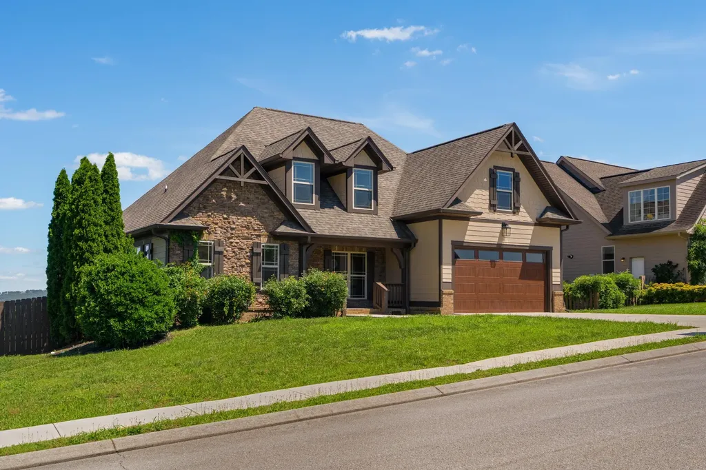 8155 Burgundy Circle Chattanooga TN 37421