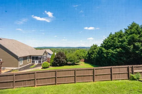 8155 Burgundy Circle Chattanooga TN 37421