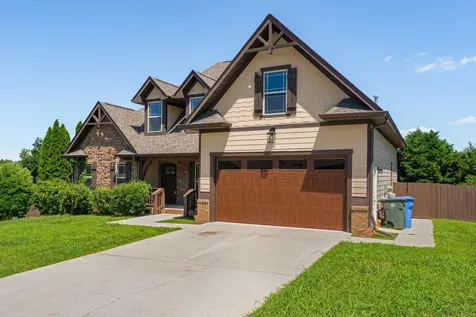 8155 Burgundy Circle Chattanooga TN 37421