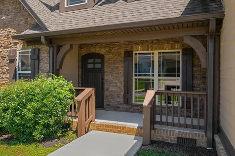 8155 Burgundy Circle Chattanooga TN 37421