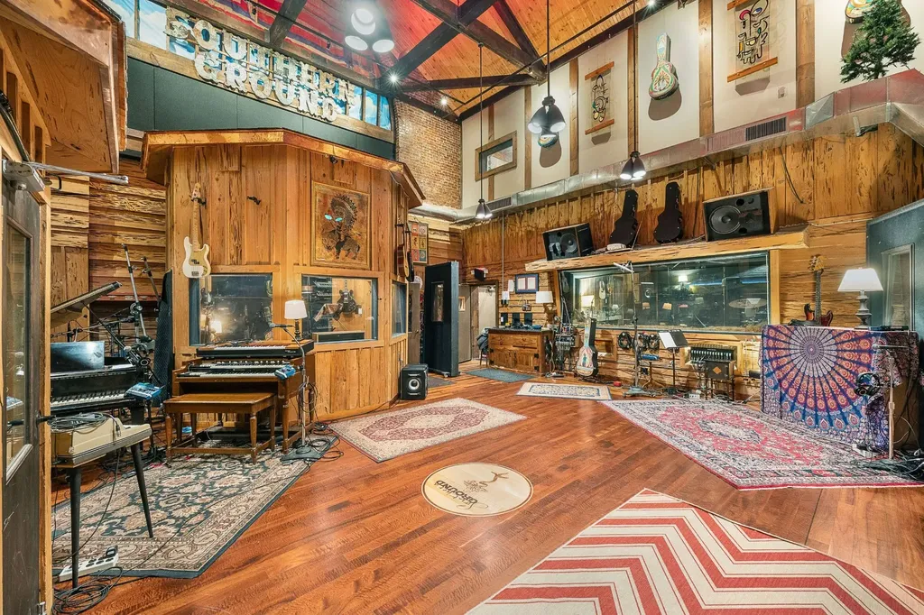 114 17th Ave, S Nashville TN 37203