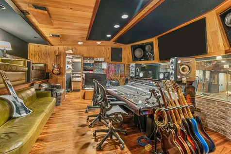 114 17th Ave, S Nashville TN 37203