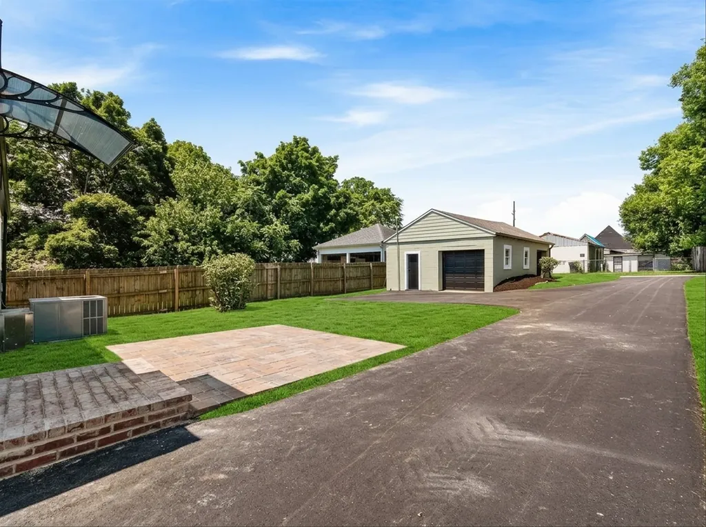 704 S 12th Street Nashville TN 37206