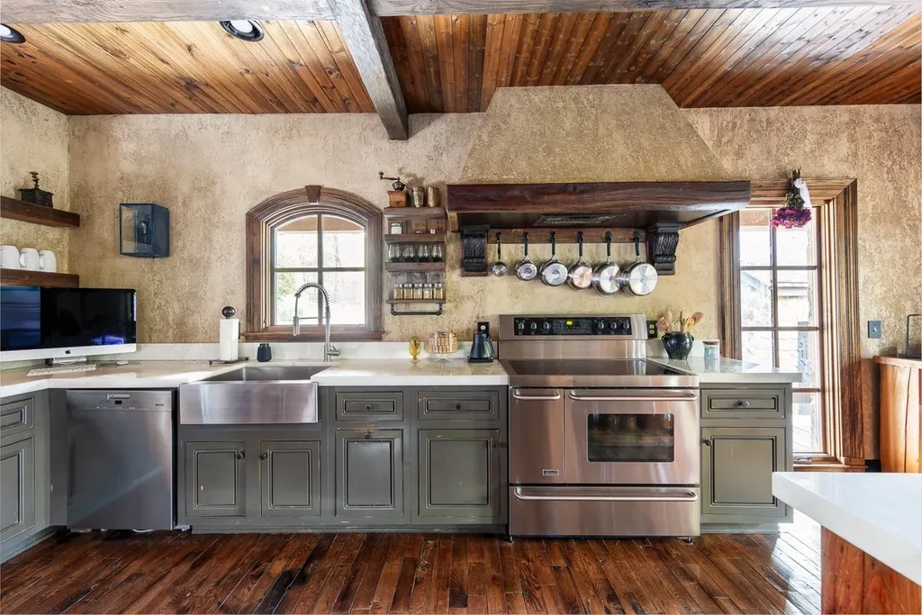 5551 Parker Branch Road Franklin TN 37064