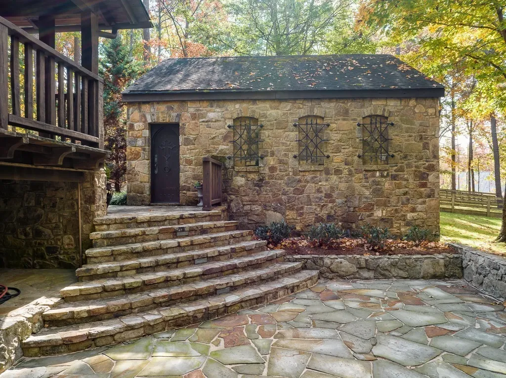 5551 Parker Branch Road Franklin TN 37064