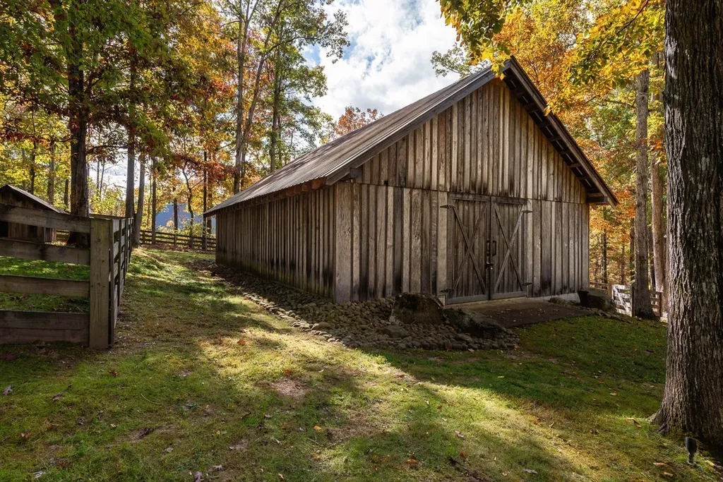 5551 Parker Branch Road Franklin TN 37064