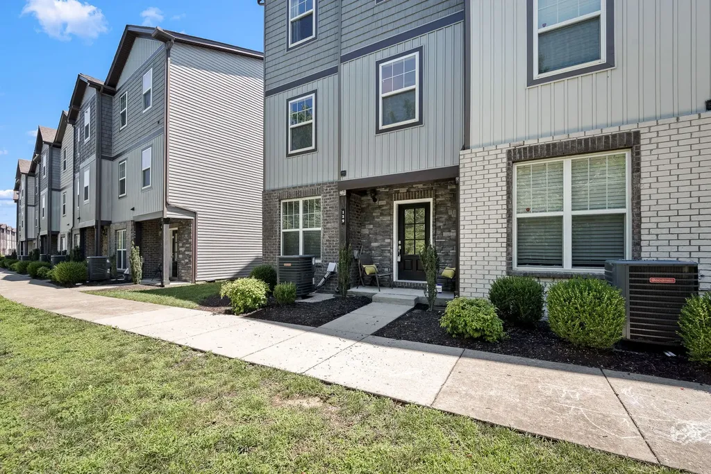 139 Ramsden Avenue La Vergne TN 37086