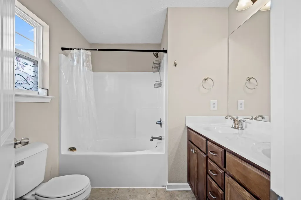 139 Ramsden Avenue La Vergne TN 37086
