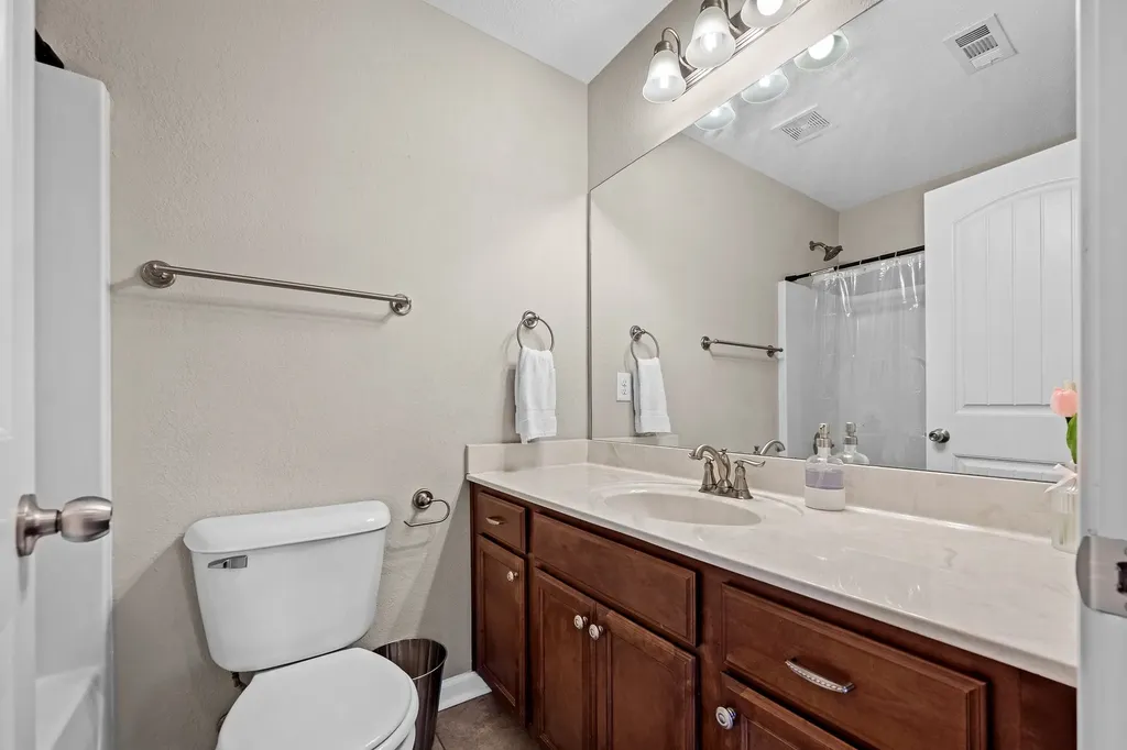 139 Ramsden Avenue La Vergne TN 37086