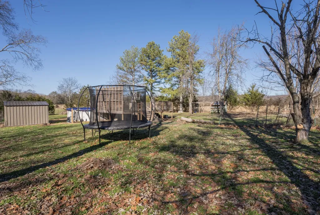 9202 Link Road Christiana TN 37037