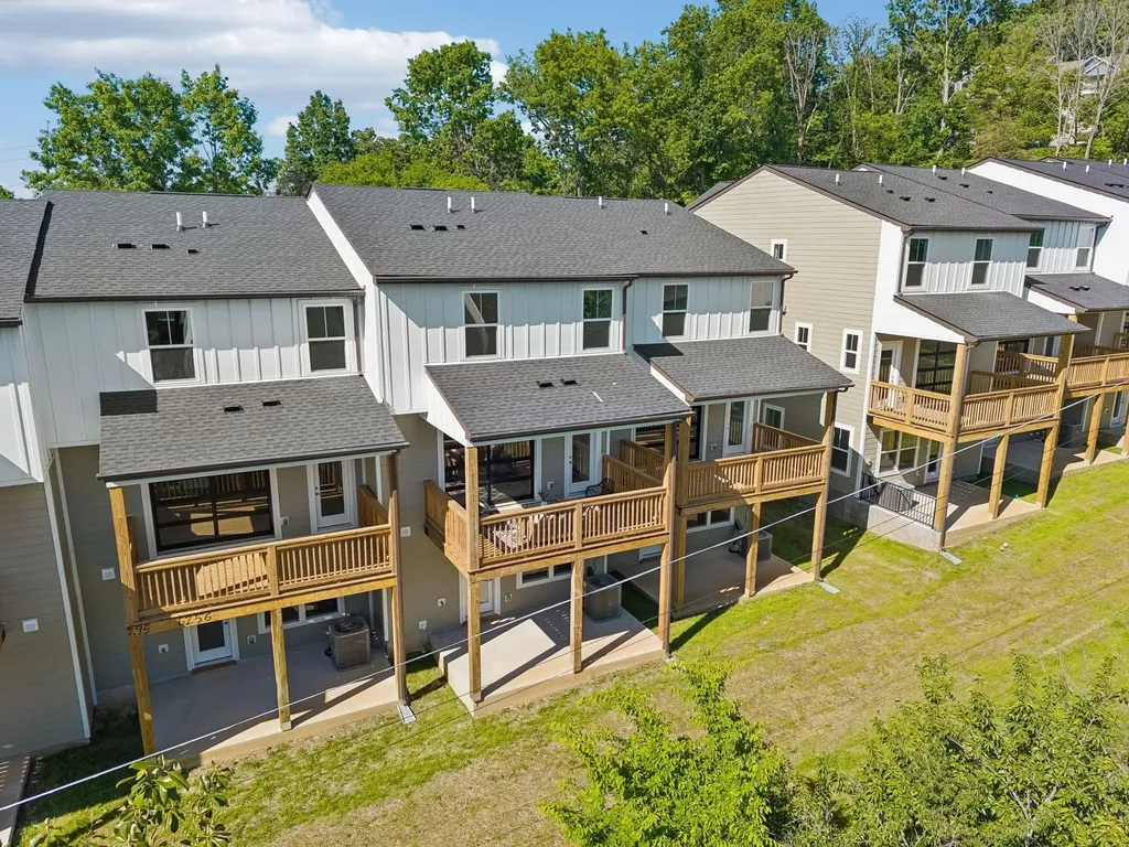 2008 Sonya Terrace Nashville TN 37209