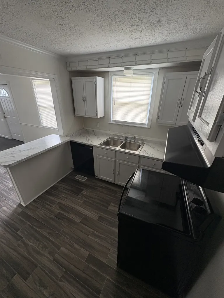 2912 Leatherwood Drive Nashville TN 37214