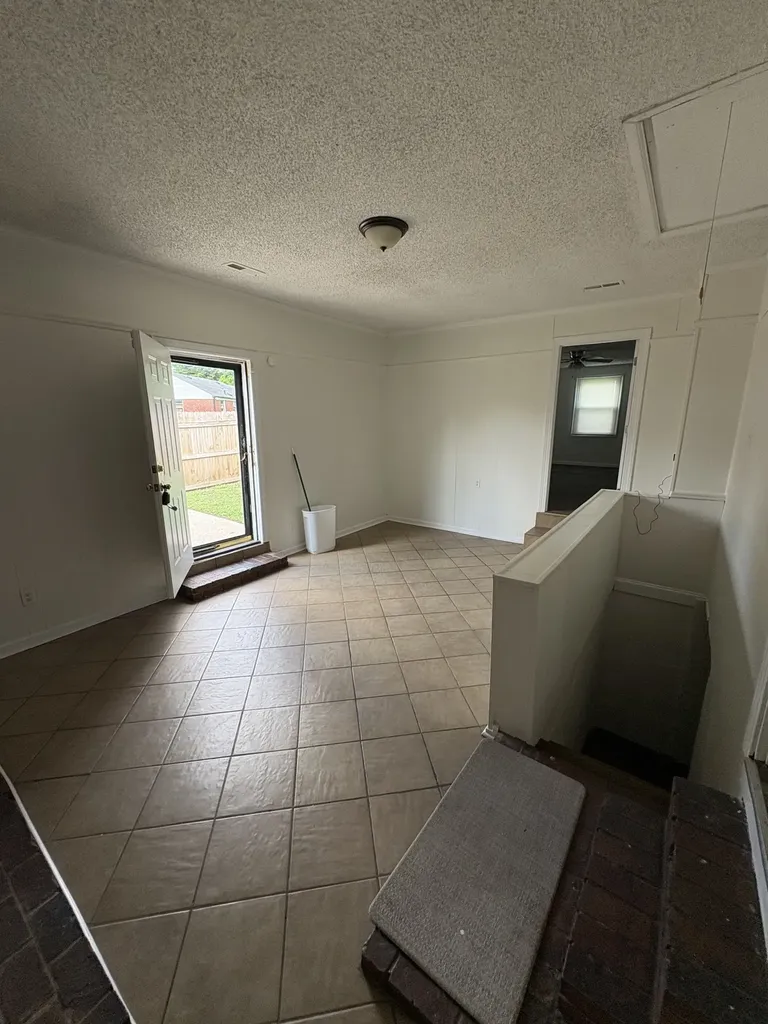 2912 Leatherwood Drive Nashville TN 37214
