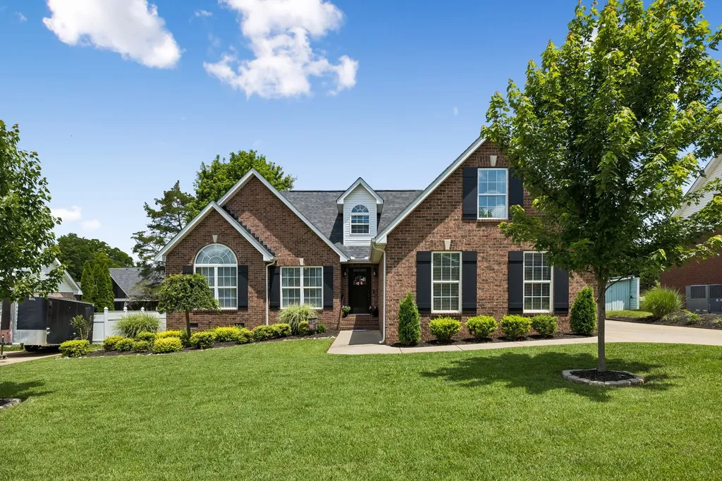 521 Dallas Court Murfreesboro TN 37130