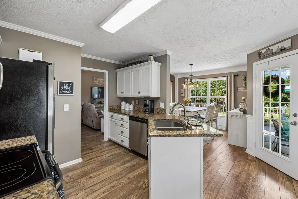 521 Dallas Court Murfreesboro TN 37130
