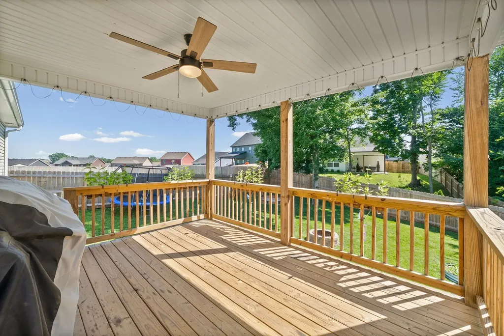 1064 Charles Thomas Drive Clarksville TN 37042