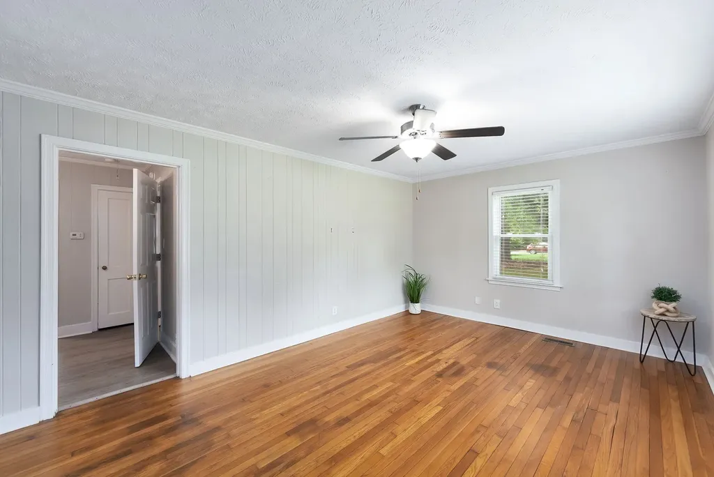 371 Bolivar Highway Jackson TN 38301