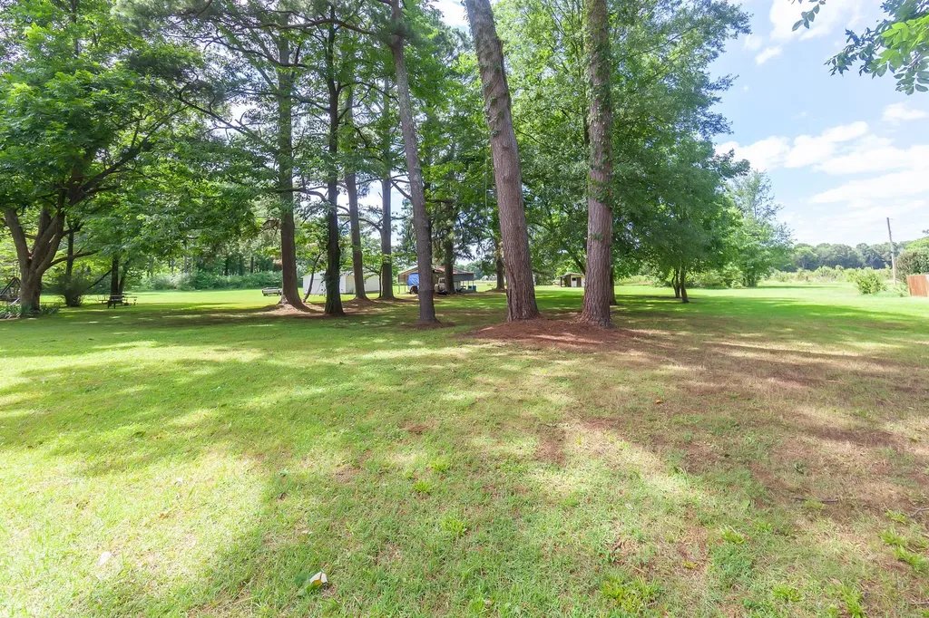 371 Bolivar Highway Jackson TN 38301