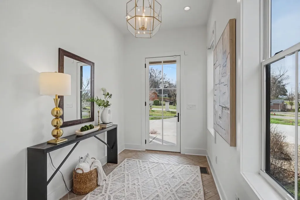 6412A Premier Drive Nashville TN 37209