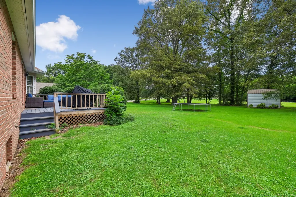 201 Jennings Circle Tullahoma TN 37388