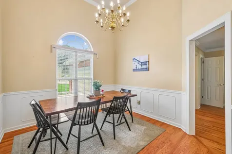 201 Jennings Circle Tullahoma TN 37388