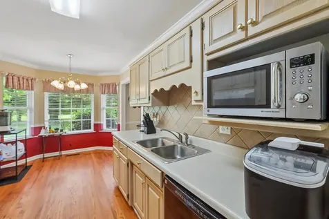 201 Jennings Circle Tullahoma TN 37388