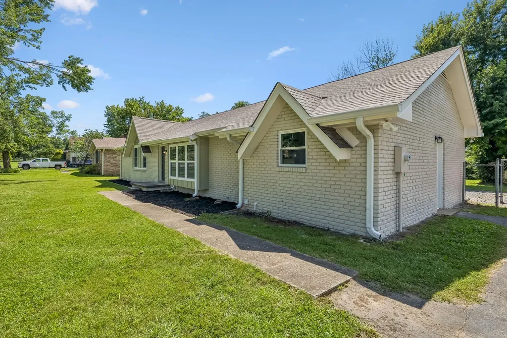 1158 Woodvale Drive Gallatin TN 37066
