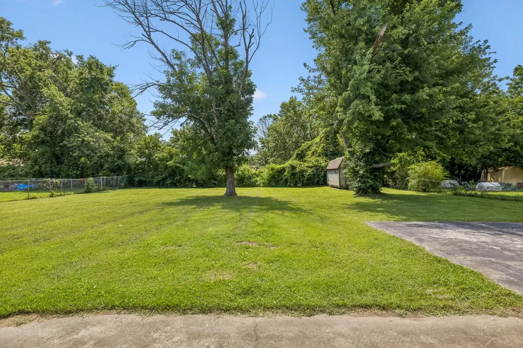 1158 Woodvale Drive Gallatin TN 37066