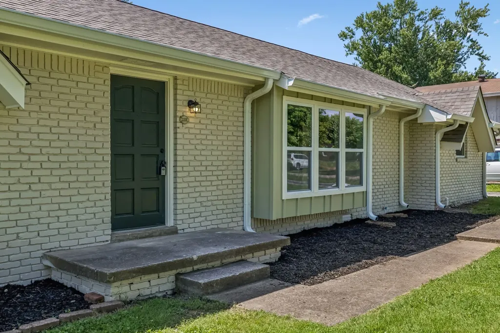 1158 Woodvale Drive Gallatin TN 37066