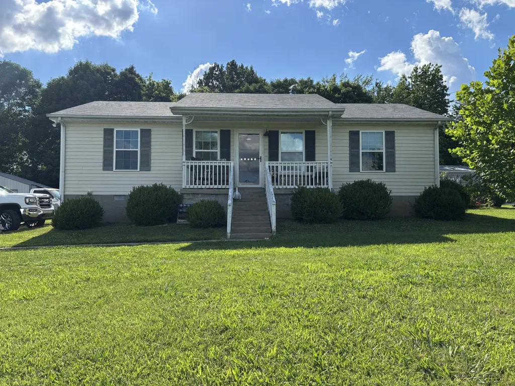 4421 Thomasville Road Chapmansboro TN 37035