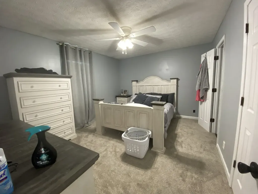 4421 Thomasville Road Chapmansboro TN 37035