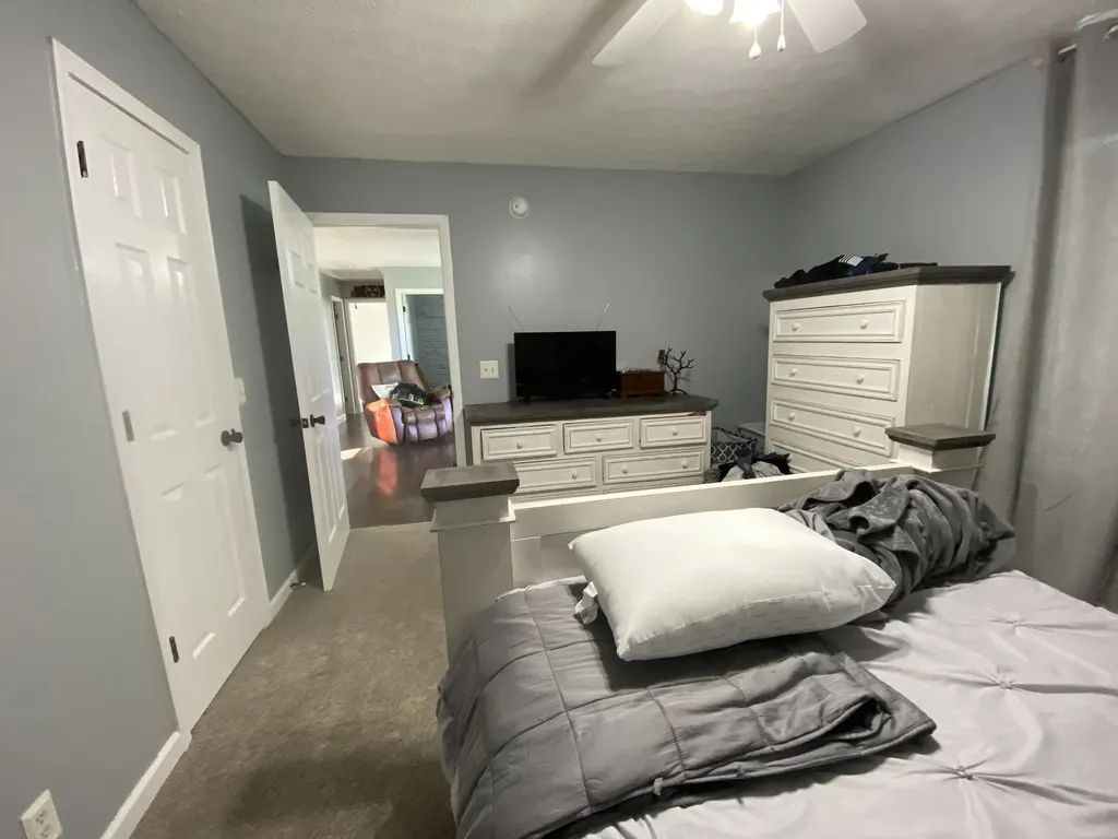 4421 Thomasville Road Chapmansboro TN 37035