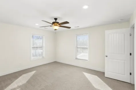 239 E Bledsoe Street Gallatin TN 37066