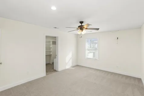 239 E Bledsoe Street Gallatin TN 37066