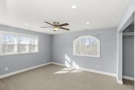 239 E Bledsoe Street Gallatin TN 37066