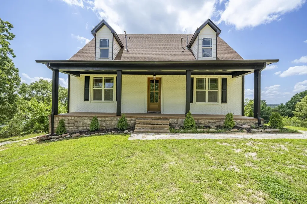 851 Rivers Edge Drive Bath Springs TN 38311
