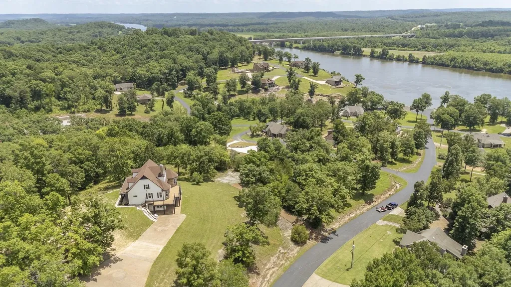 851 Rivers Edge Drive Bath Springs TN 38311