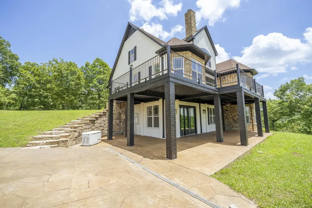 851 Rivers Edge Drive Bath Springs TN 38311